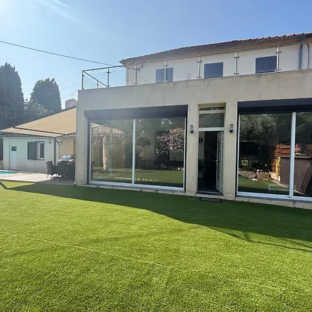 Villa St Joseph *