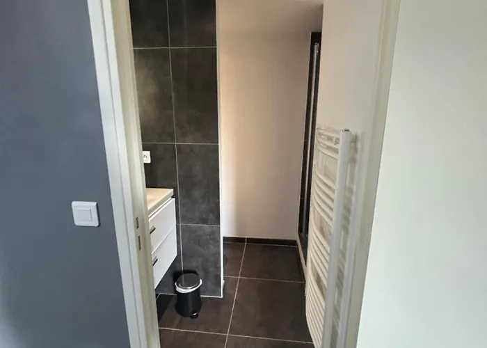 St Joseph Вілла *