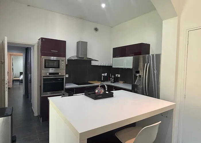 St Joseph Вілла Сен-Тропе